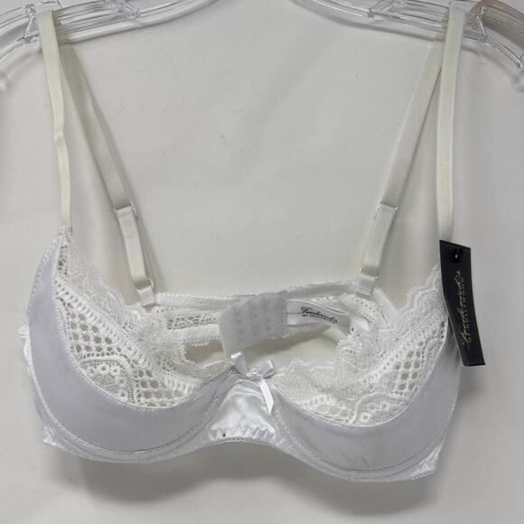 Frederick's of Hollywood Other - Brand New Frederick's of Hollywood Women's Size 34B White Cameron Bra